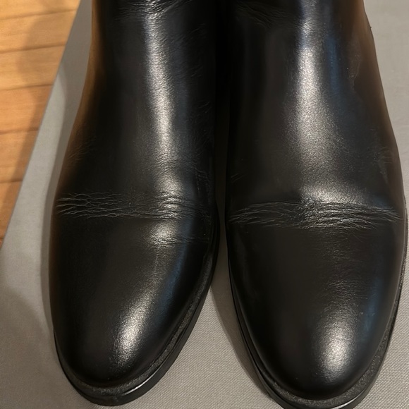 Everlane Chelsea boot made in Italian black leather sold out - Picture 8 of 12